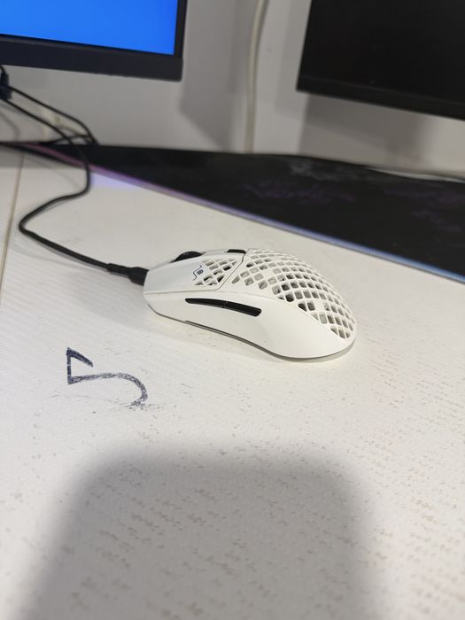 rato e teclado gamer.