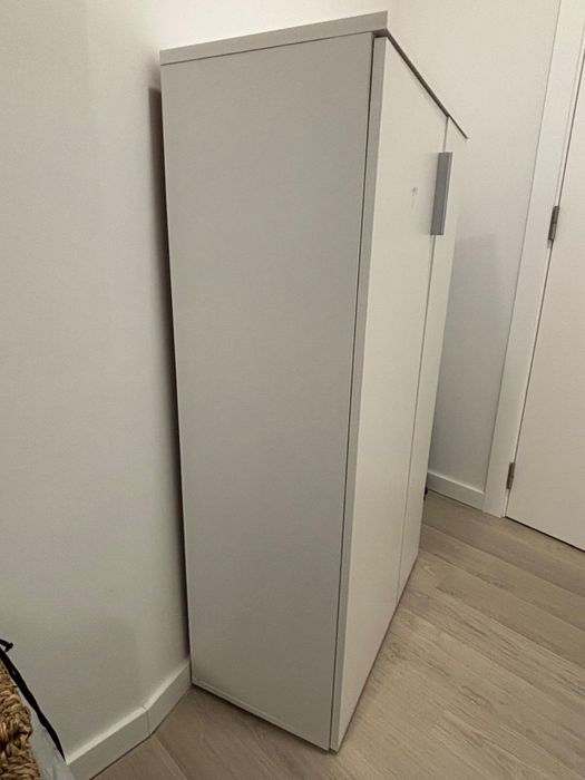 Sapateira branca Conforama