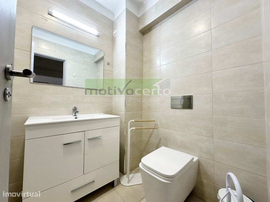 Magnífico T4 Remodelado em Marvila, Lisboa. Pronto Habitar.