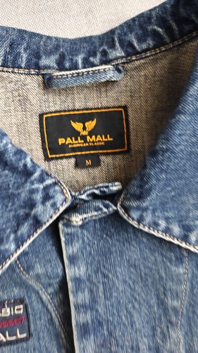 Куртка мужская джинсовая.