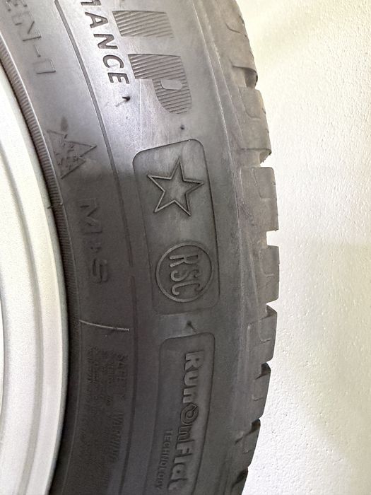 Koła zimowe do BMW 3 4 g20 g21 g22 225/50 R17 DOT3723 RunFlat * ho