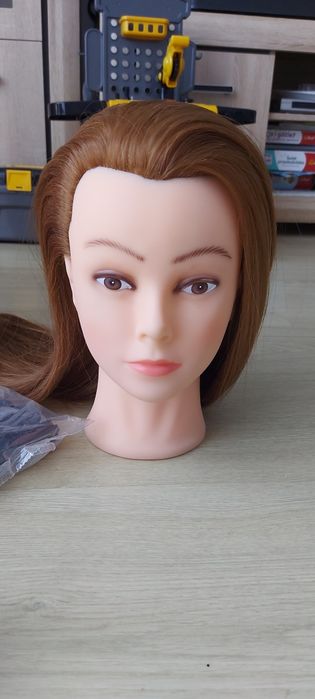 Główka fryzjerska + akcesoria