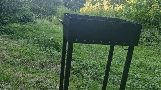 Мангал з знімними ніжками