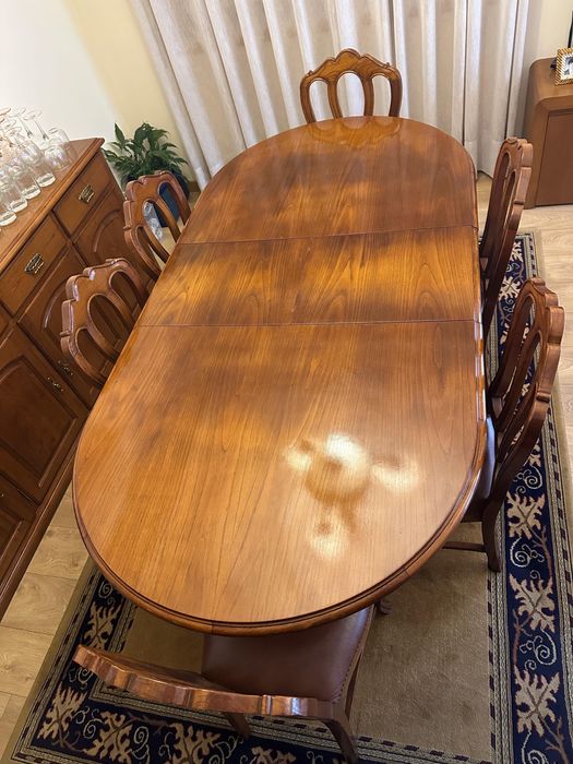 Mobilia de sala, madeira maciça, como nova