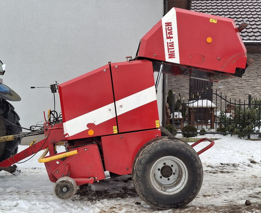 Sprzedam prasę belującą Metal-fach Z562