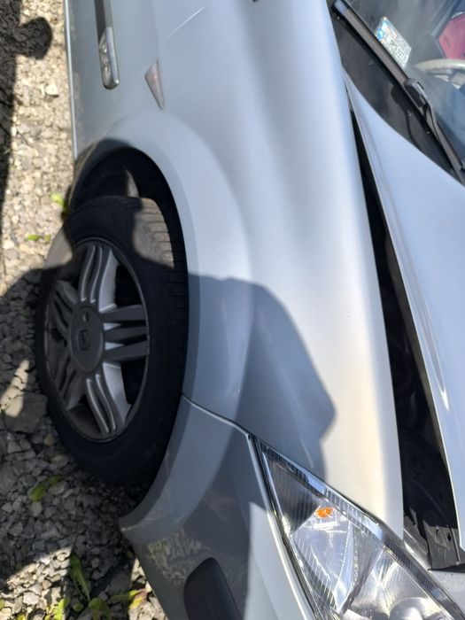 Kompletny przód renault Megane 2  maska lampy zderzak błotnik pas przedni