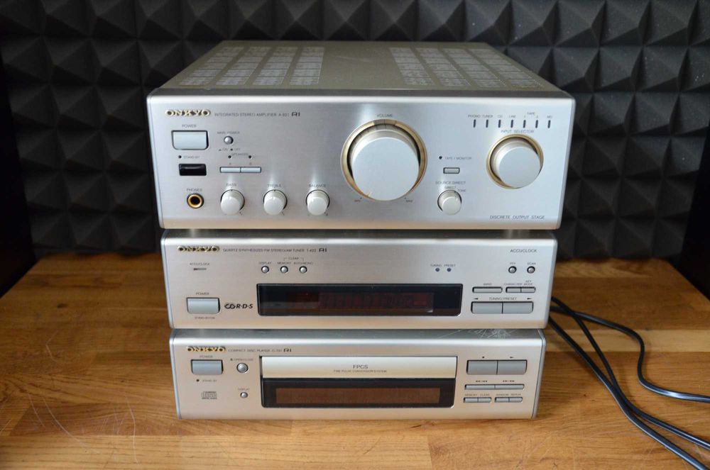 ONKYO wzmacniacz A-921 + TUNER T-422 + CD C-721 + pilot