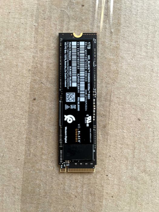 WD black SN850X 1TB NVMe SSD