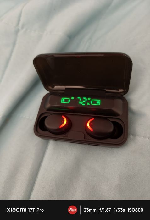 Ear buds Auriculares