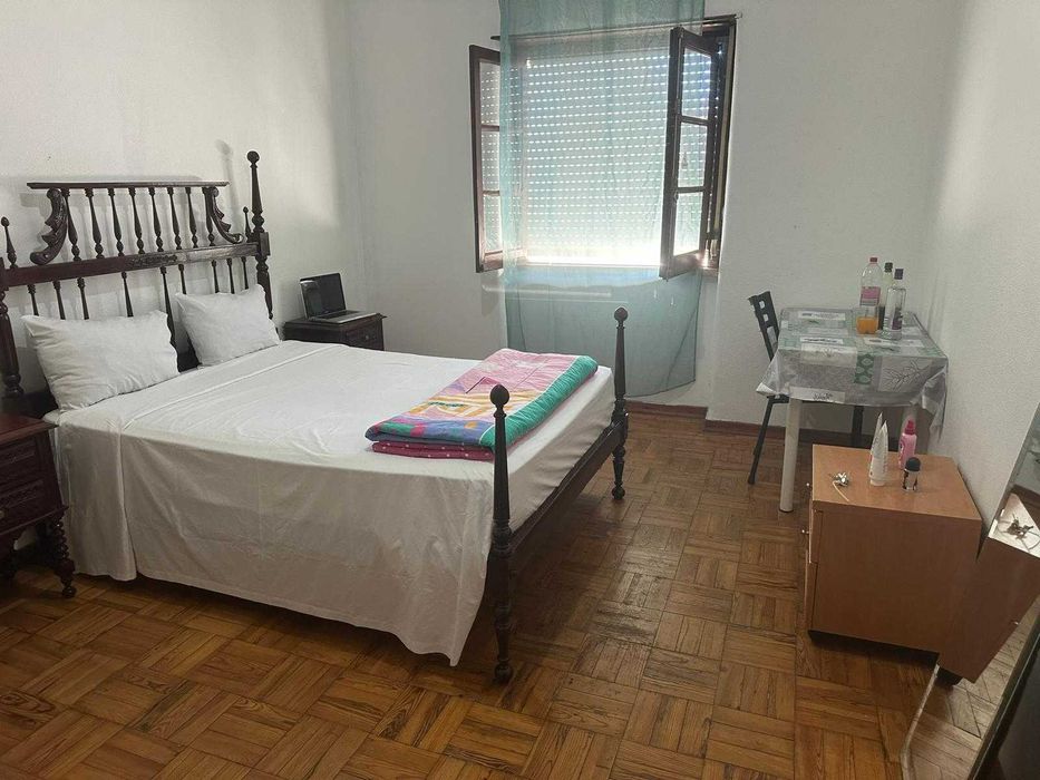 Quarto casal com entrada Imediata. Setúbal - 450€/mês
