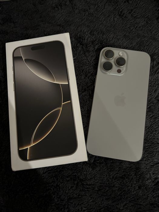 sprzedaję iphone 16 pro max 256