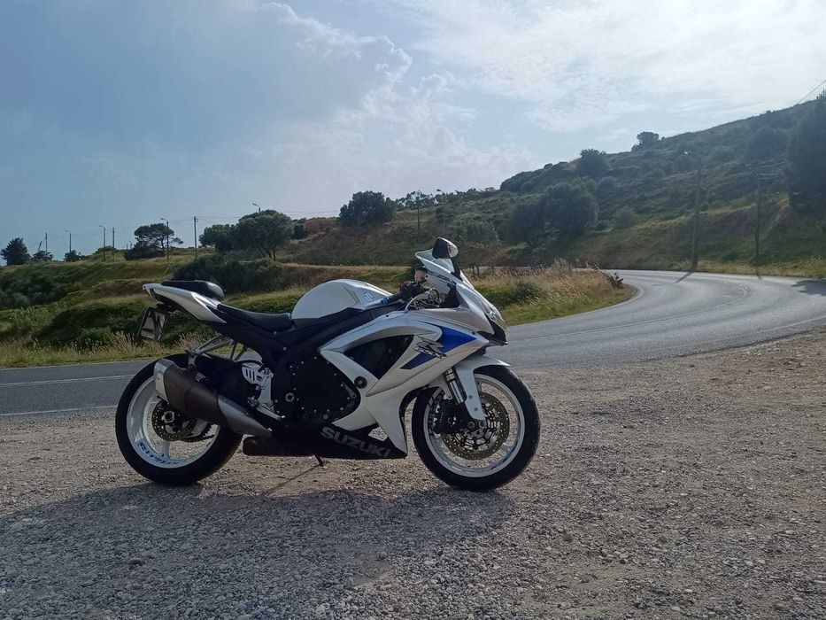 Suzuki GSXR 600 K9