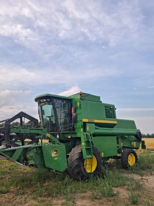 Kombajn John Deere 1170