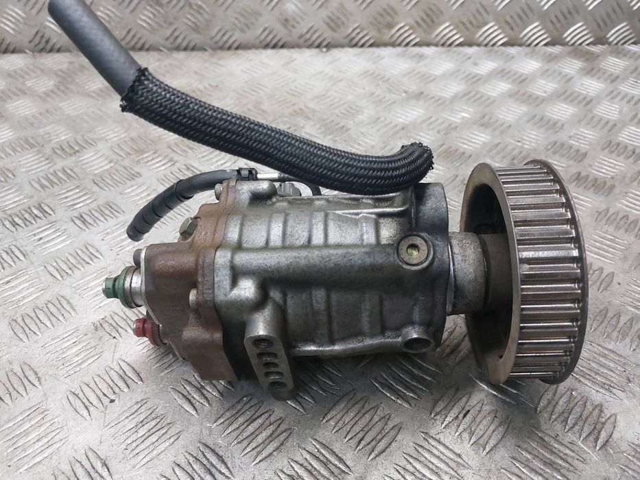 POMPA WTRYSKOWA TOYOTA COROLLA E12 2.0 D4D 22100-27010