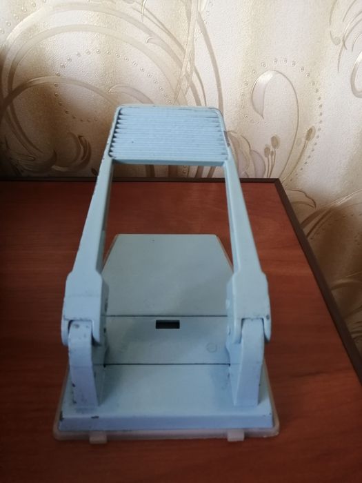 Дырокол металлический, СССР