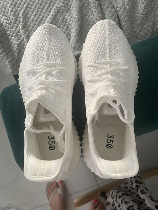 Buty yezzy 44 meskie nowe .