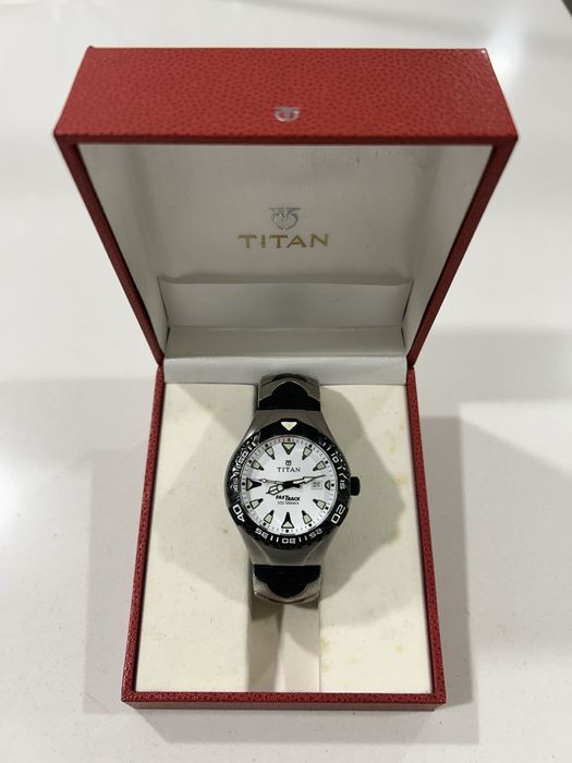 Relógio TITAN FasTrack 100m