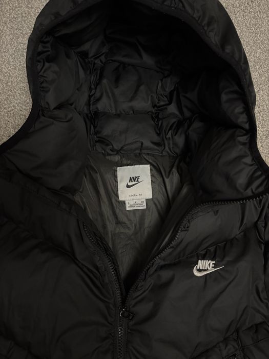 куртка Nike Storm-Fit Windrunner Primaloft