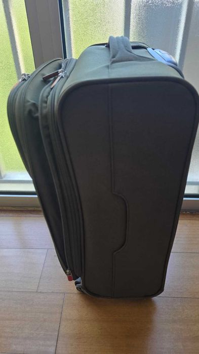 mala de porão e mala de cabine American Tourister em nylon