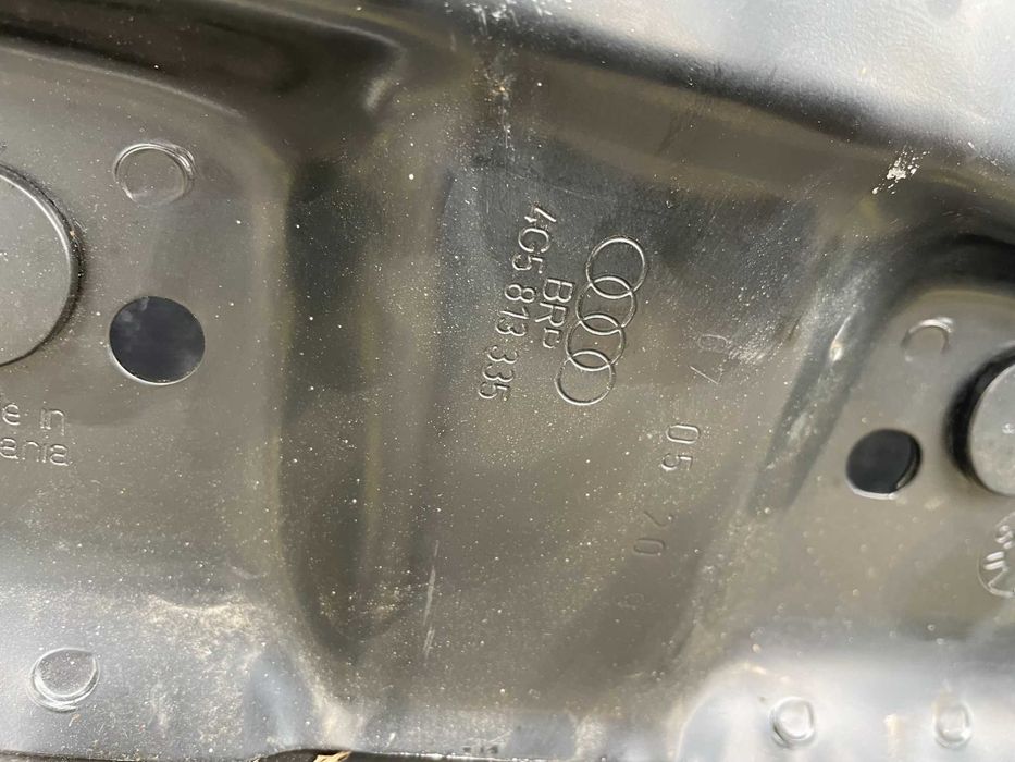 Панель задня Audi A6 C7 4G0 2010р- 4G5813331 в наявності новий оригінал