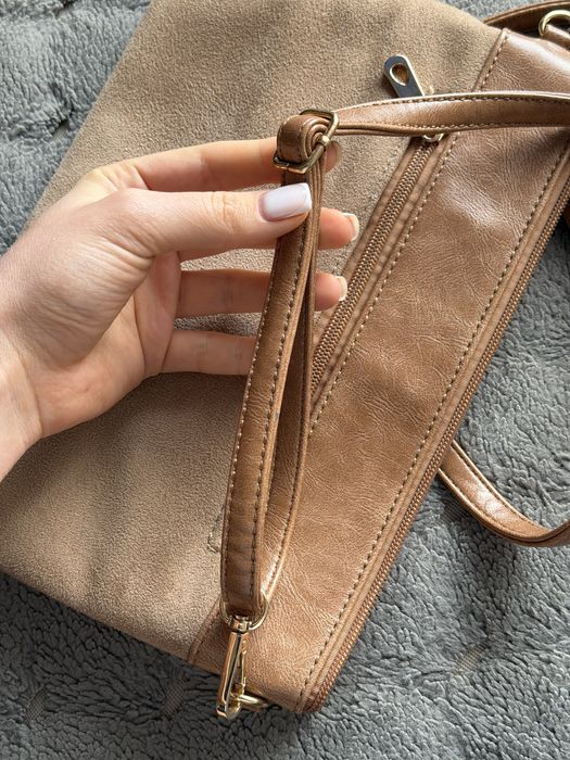 Жіноча сумка через плече бежева Michael Kors