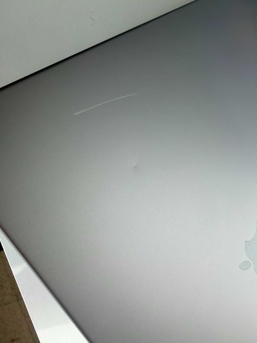 Macbook Pro 16" M1 Pro 32GB / 512GB 2021