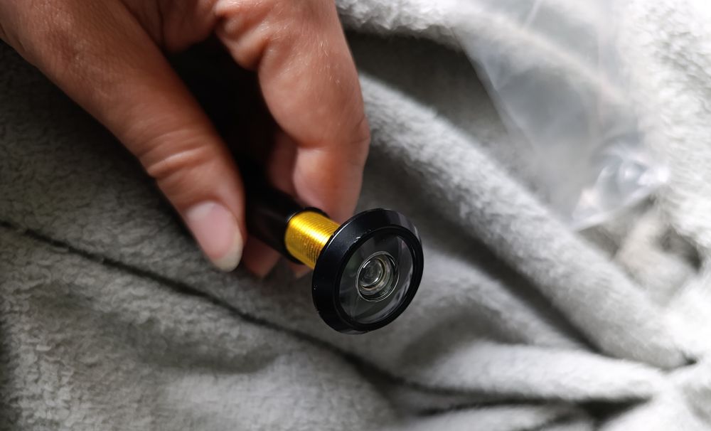 Wizjer judasz czarny