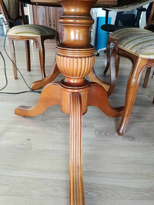 mobília de sala de jantar