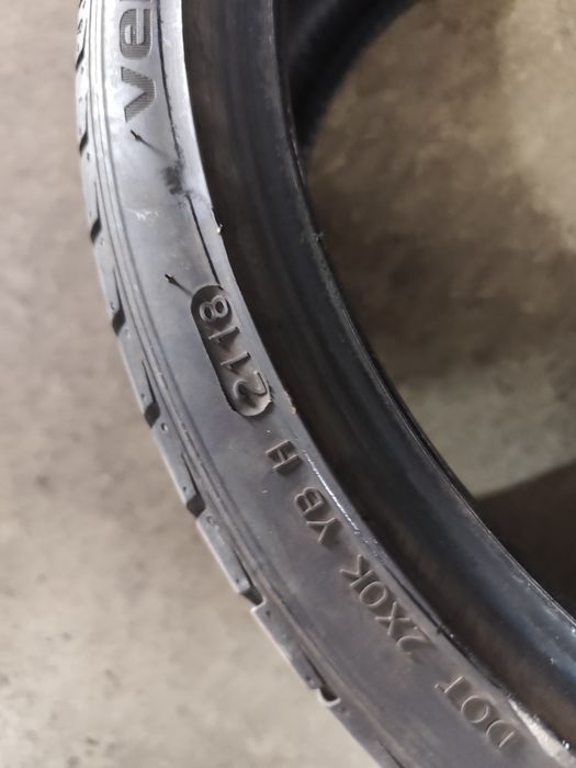 Pneus 215/35r18 Hankook V12 Ocasião