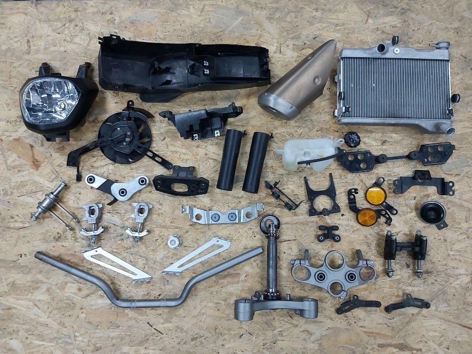 Yamaha MT07 Linka podnozek kierunkowskaz przelacznik pompa przewod set