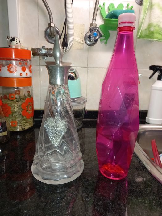 Liqueur Bottle64740407477506121