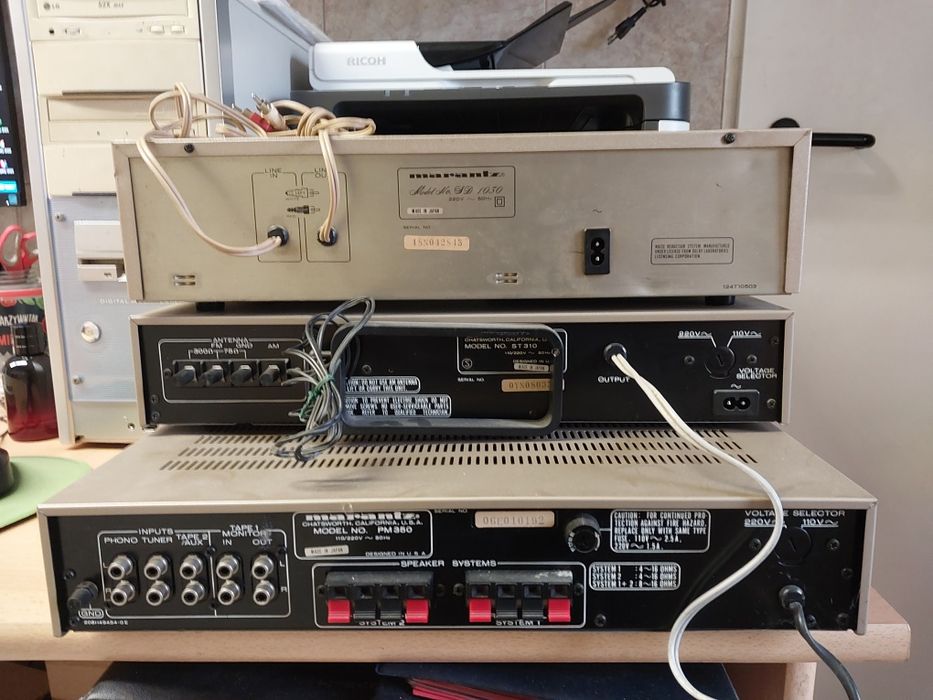 Wieża audio Marantz z lat 80 tych.