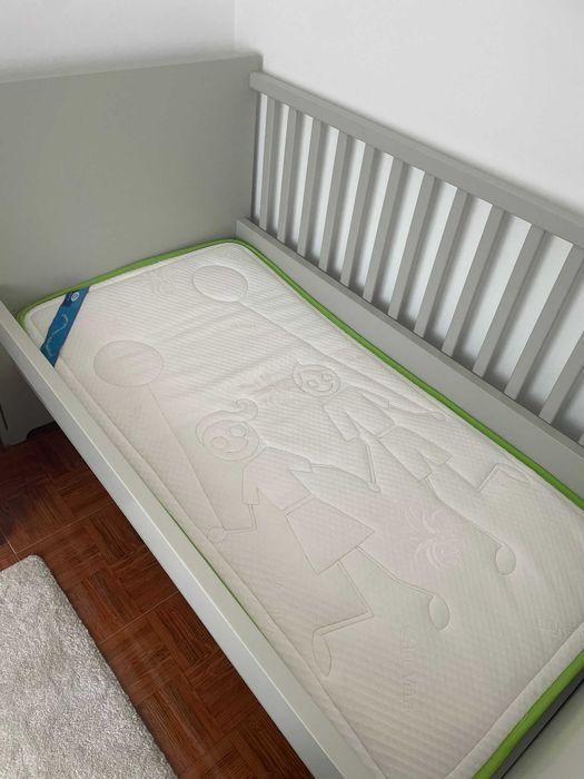 Cama de grades c/ colchão 70x140