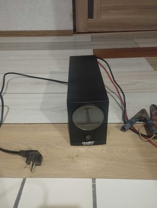 Стабілізатор напруги