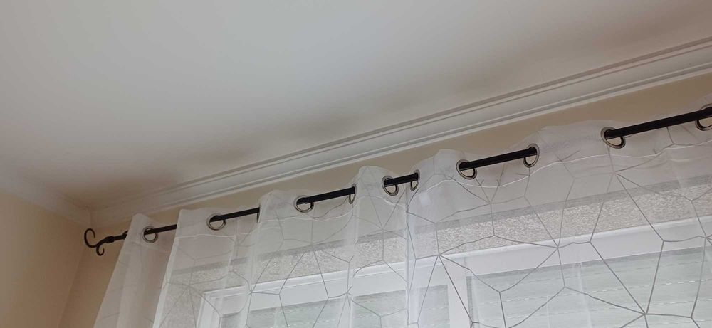 Varão para cortinas