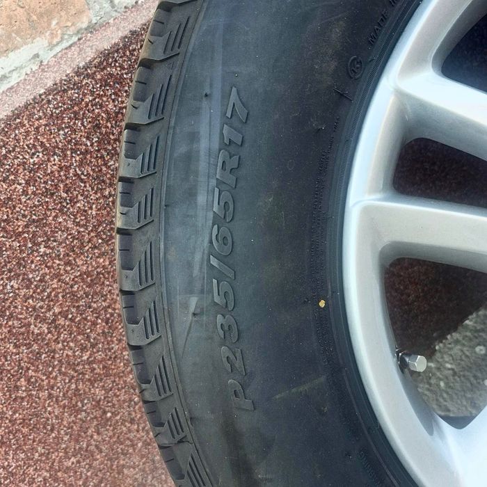 Диски з резиною R17 5*130 VW touareg