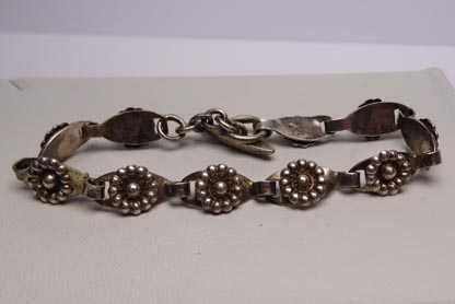 Przedwojenna srebrna bransoletka przekładane zapięcie 15,5 cm.