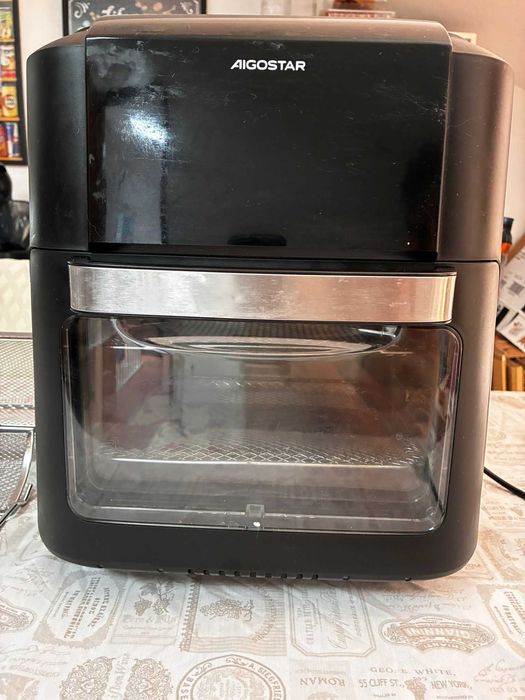 Airfryer marca Aigostar vendo porque não lhe dou uso - 12L
