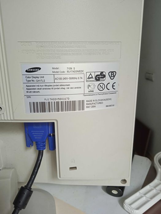 Монитор SAMSUNG Sync Master mod 710N 17".
