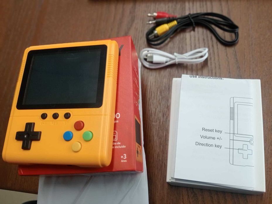 Consola Portátil Retroplay 500 Jogos (NOVA EM CAIXA) – Estilo Retro