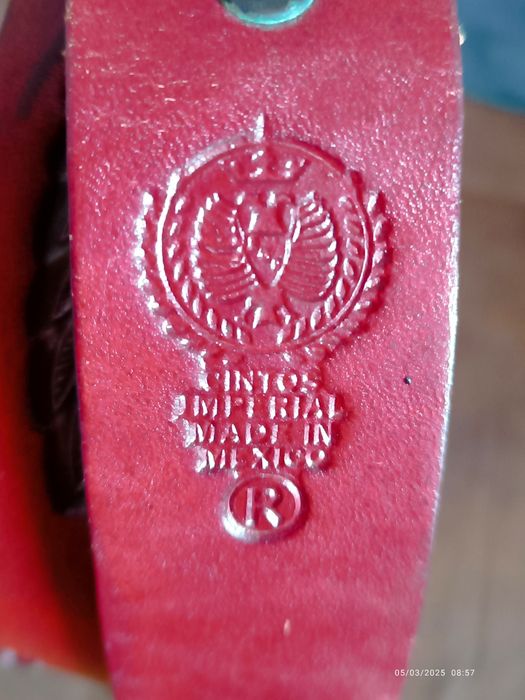 Cinto Mexicano em pele com fivela Inglesa