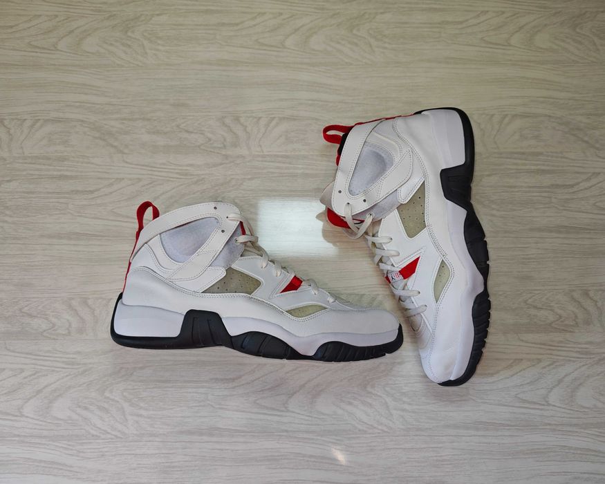 Оригінальні Кросівки Nike Air Jordan Jumpman Two Trey