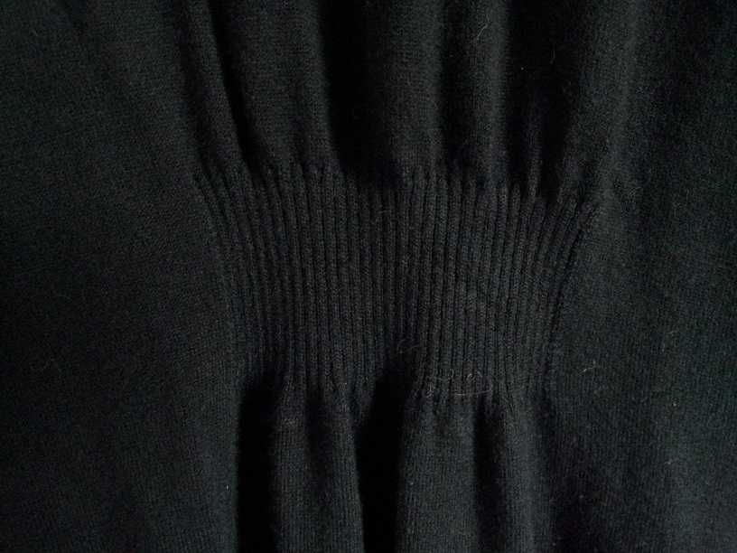 Sweter kardigan Orsay M 38 czarny L 40 guziki zapinany dekolt V serek