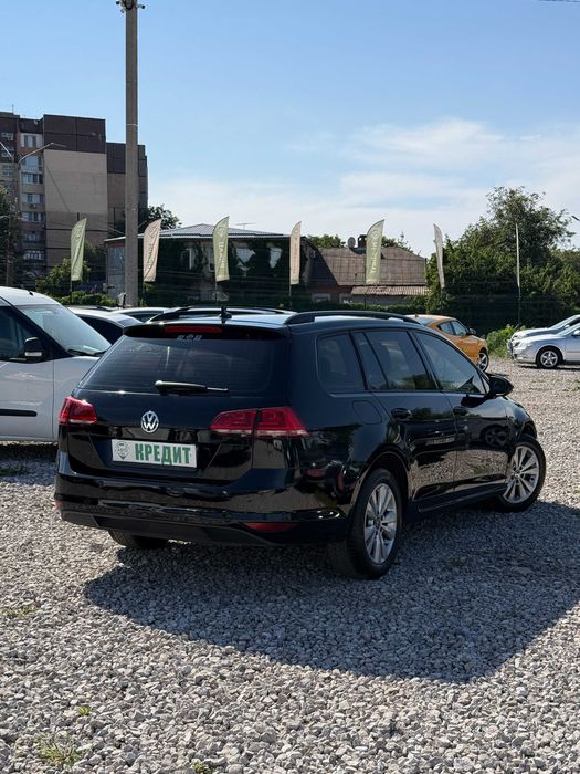 Продам Volkswagen Golf 2014 рік можлива розстрочка,кредит,обмін!