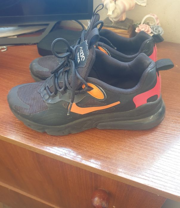 Tenis nike air  pretos