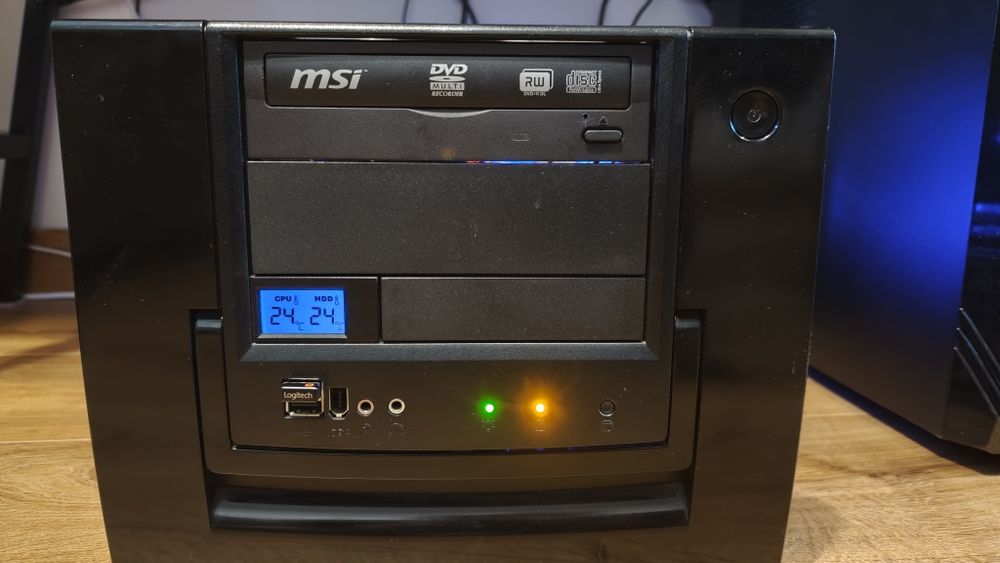 Komputer stacjonarny MSI