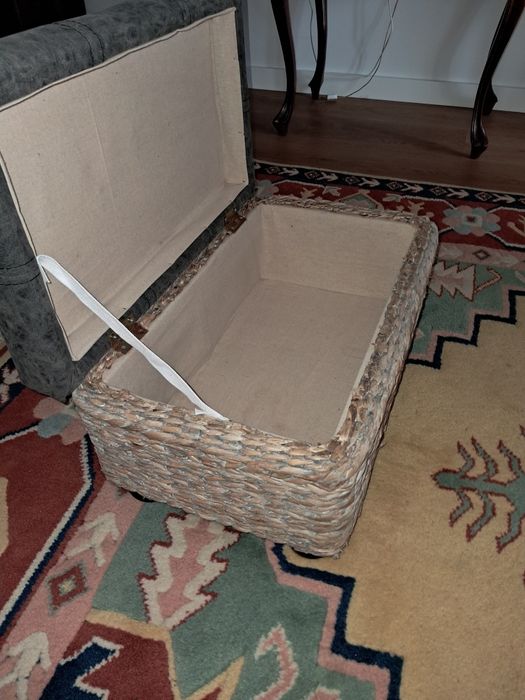 Bau em vime cinza azul