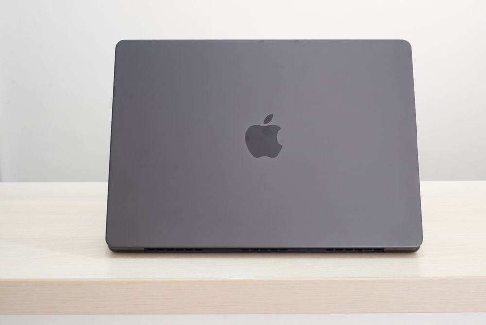 Open box/Used MacBook Pro 14 M4 Pro 24GB 512Gb Space Black (MX2H3)