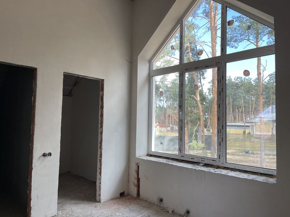 Идеальный уголок в Лесной Буче: Дом с Участком в Сосновом Лесу!