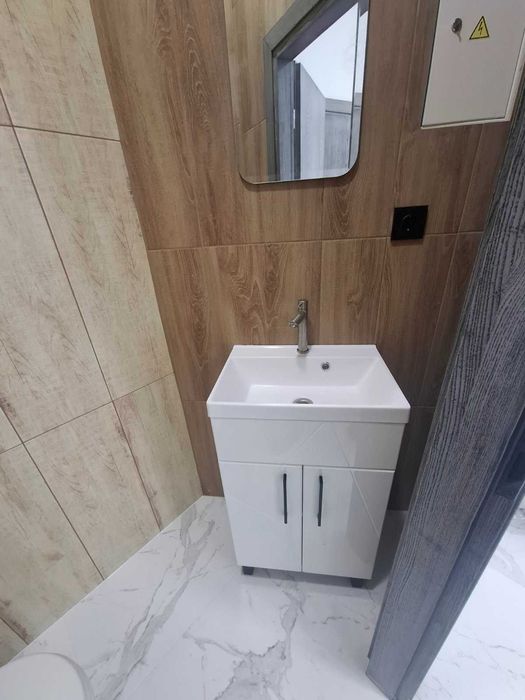 Продам напівособняк